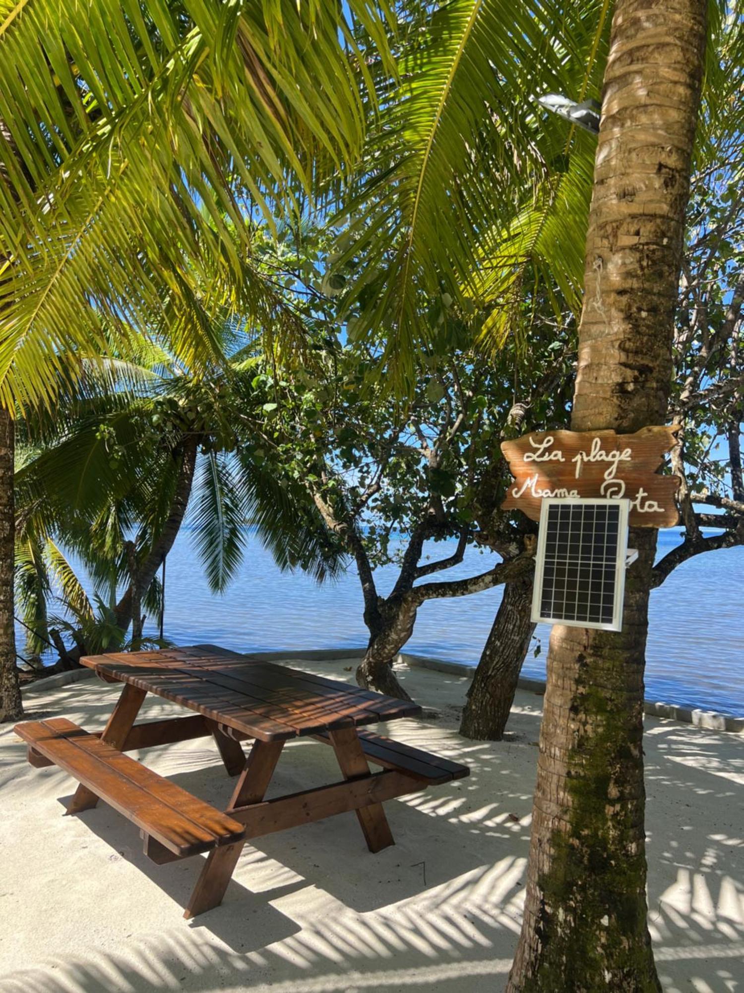 Fare Mama Rota - Au Bord De L'Ocean Villa Taputapuapea Exterior photo