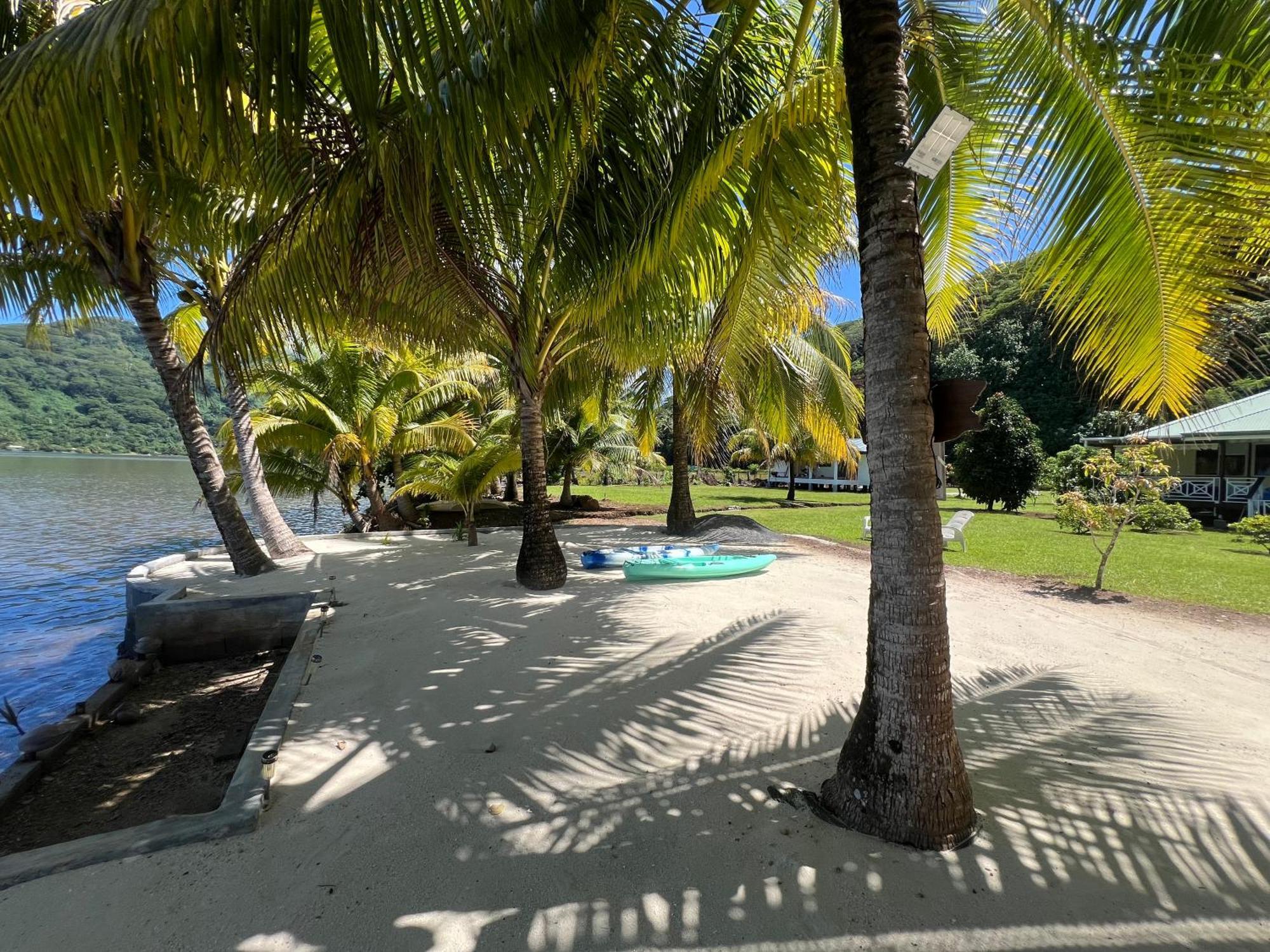 Fare Mama Rota - Au Bord De L'Ocean Villa Taputapuapea Exterior photo